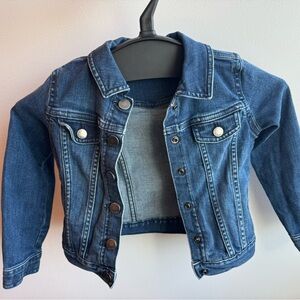 💙 5T BabyGap Blue Denim Jean Jacket